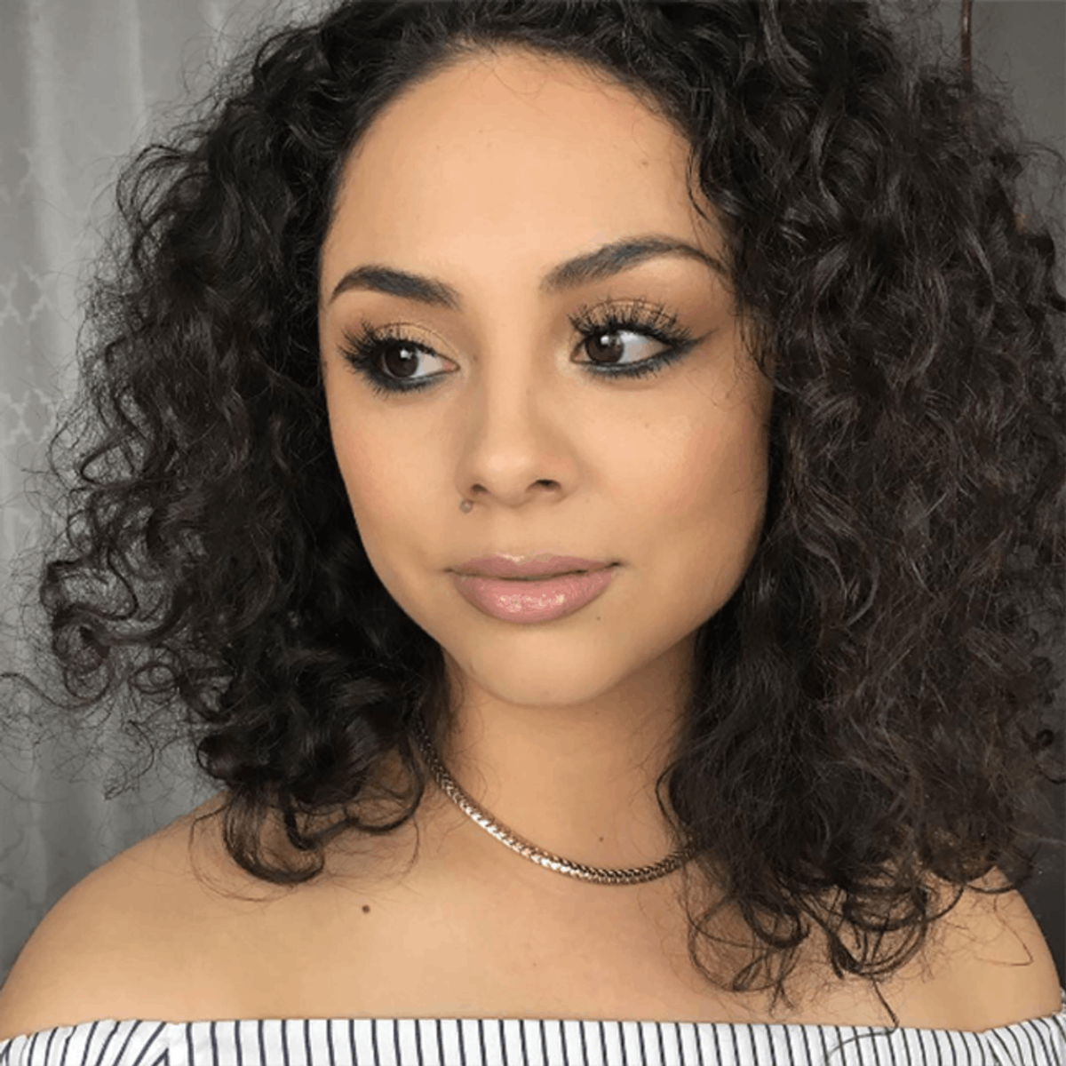 8 Ways to Wear the Reverse Makeup Trend