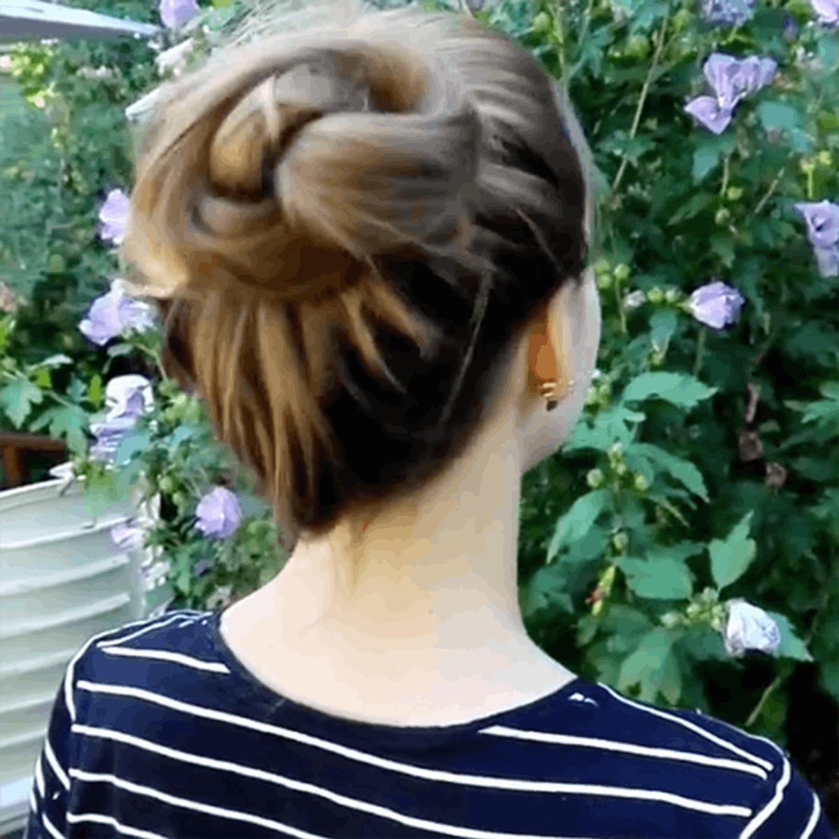 These Bun Drop Videos Are Weirdly Addicting