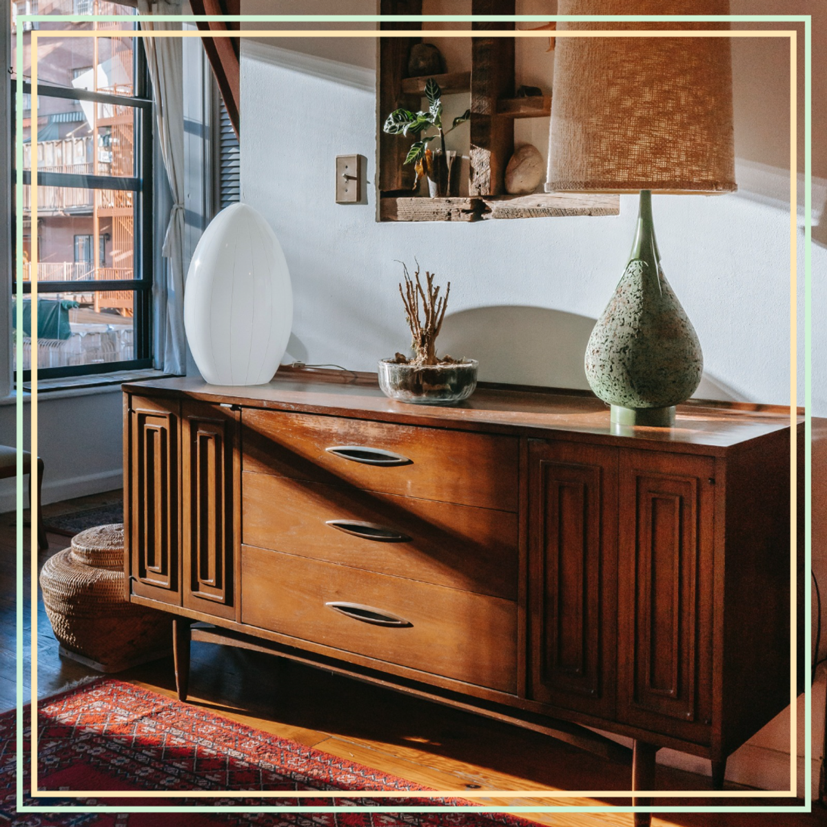 Here's How And *What* You Should Buy When Shopping Second-Hand Furniture And Decor