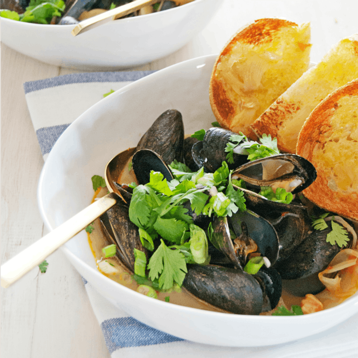 15 Mussels Recipes to Get Your Sustainable Dining On