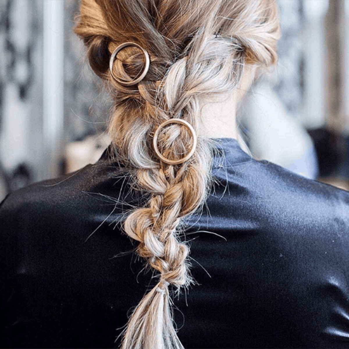 Metallic Hair Jewelry Is the Glamorous New Trend We’re Obsessed With