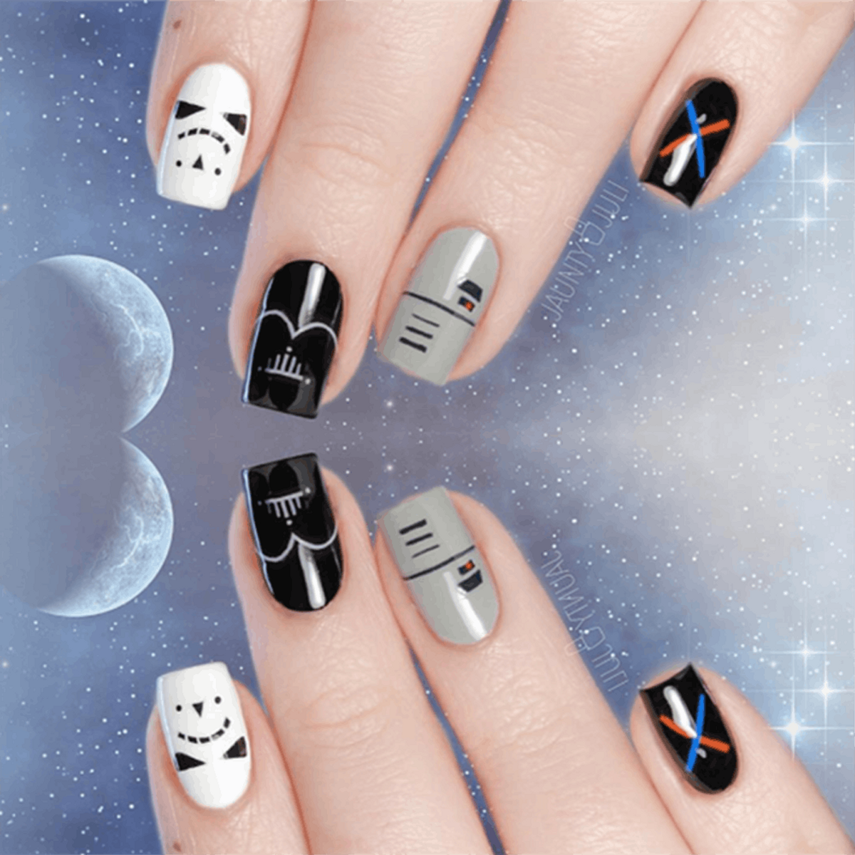 17 Comic-Con-Inspired Nails to Try ASAP