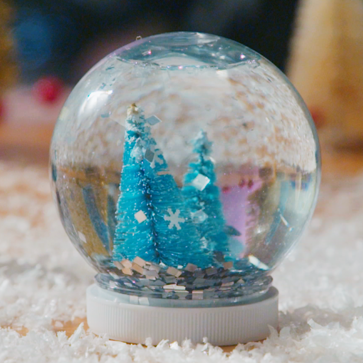 Let It Snow With This Easy Holiday Snow Globe Tutorial