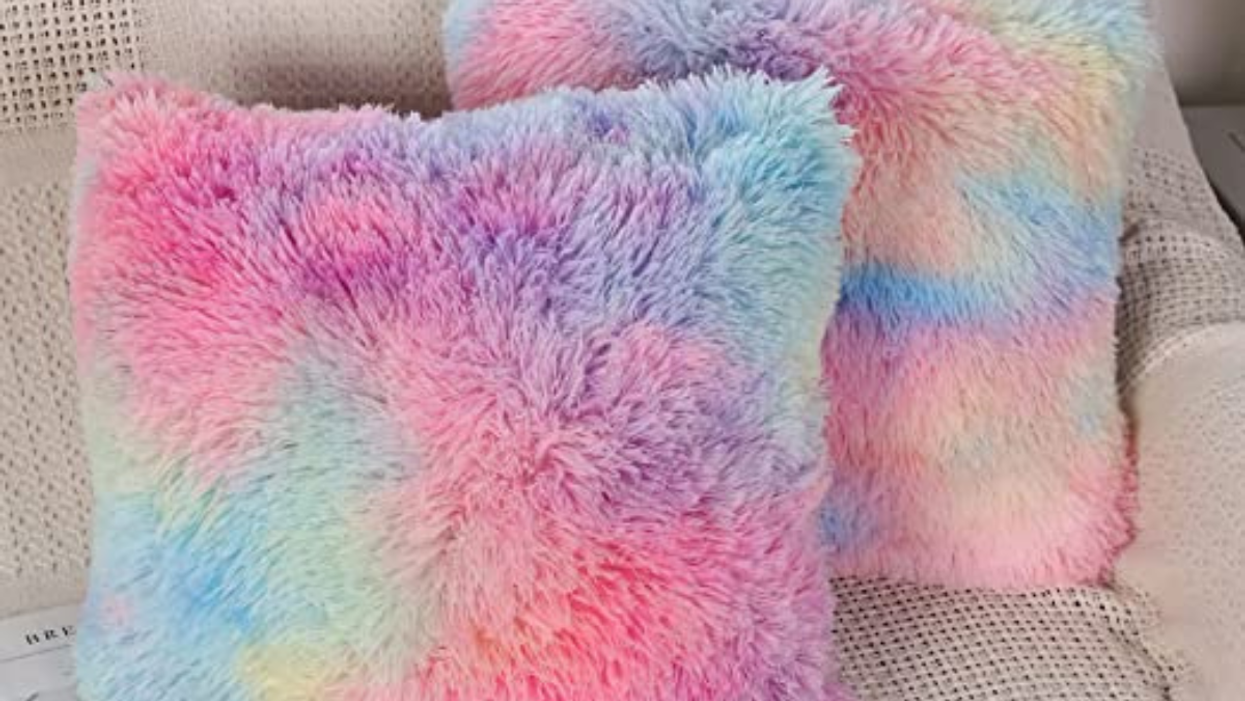 Childhood Us Are Freaking Out Over These