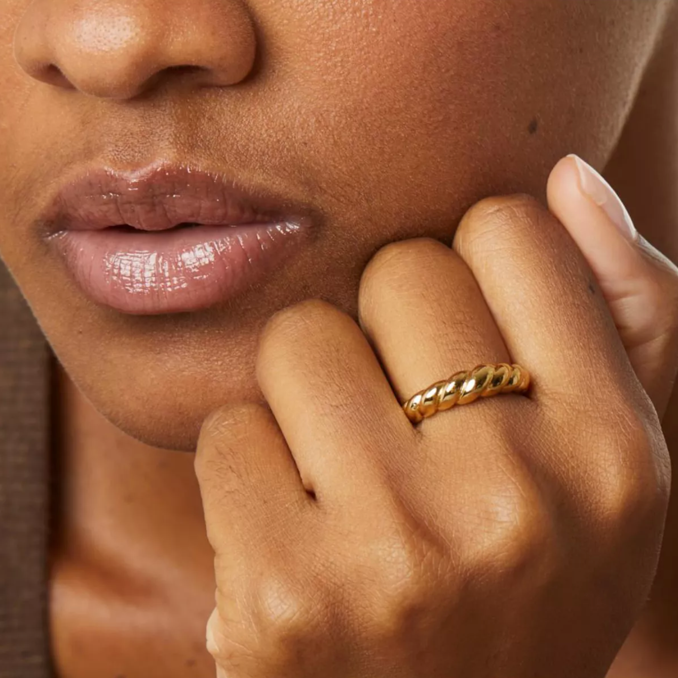 Best Gold Jewelry – Earrings, Necklaces, Rings, Bracelets