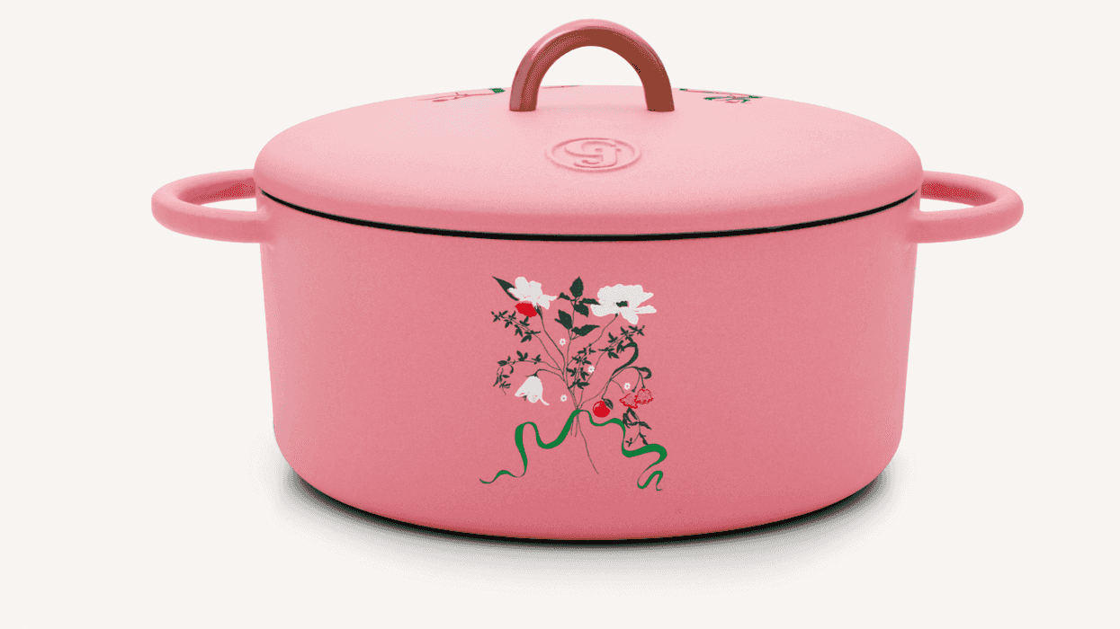 23 Pink Kitchen Accessories And Decor For A Perfect Pop Of Color
