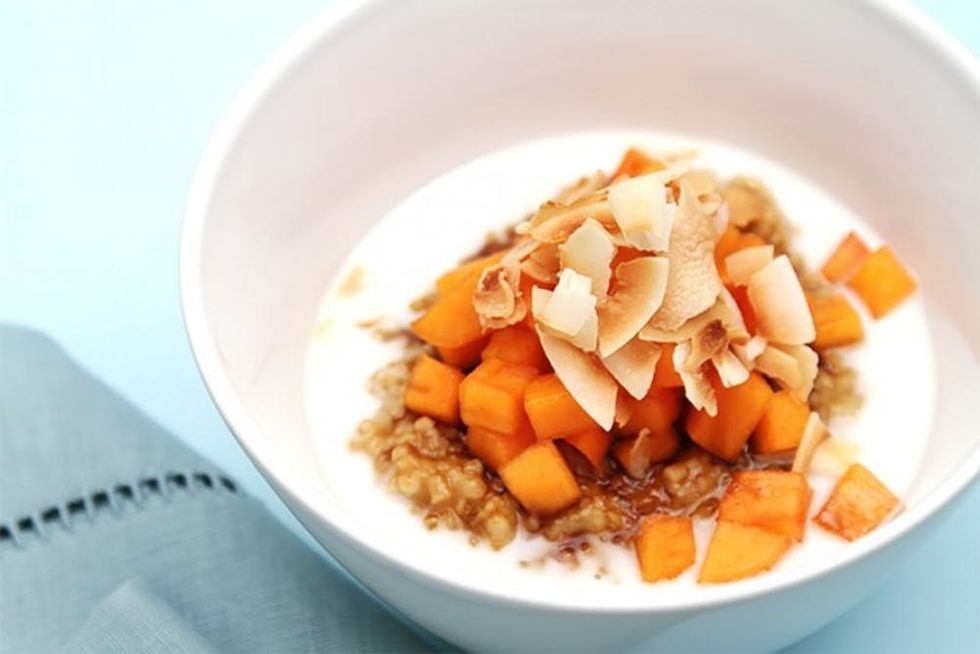 IMG_9356-Coconut-oatmeal-with-persimmons-and-palm-sugar-750