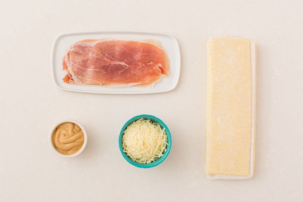 ingredients for prosciuto bites