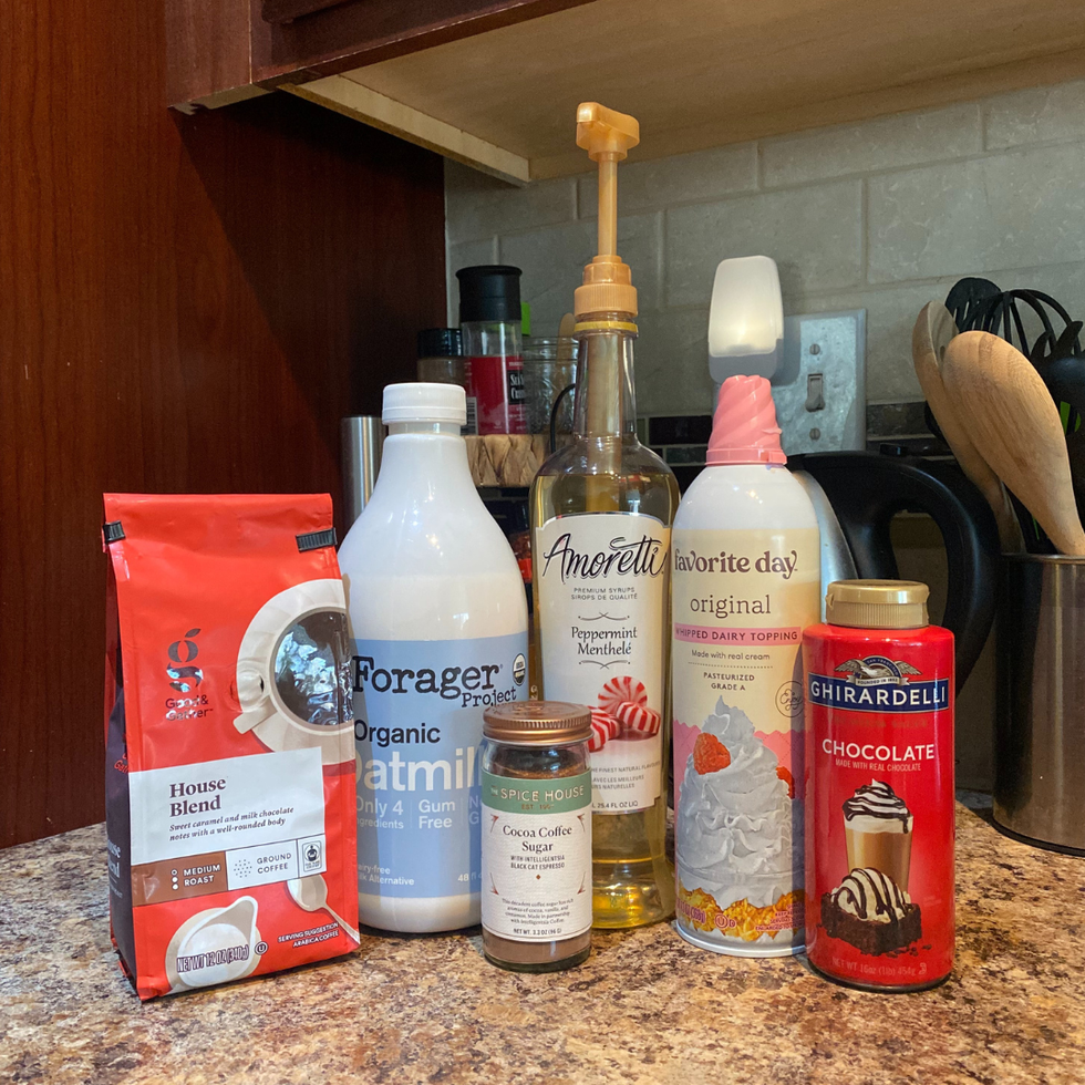 ingredients used to make the starbucks peppermint mocha recipe at home