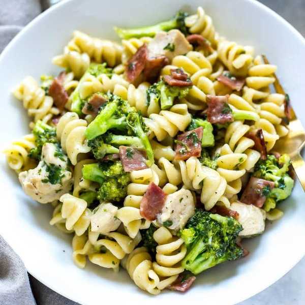 Instant Pot Chicken Bacon Ranch Pasta
