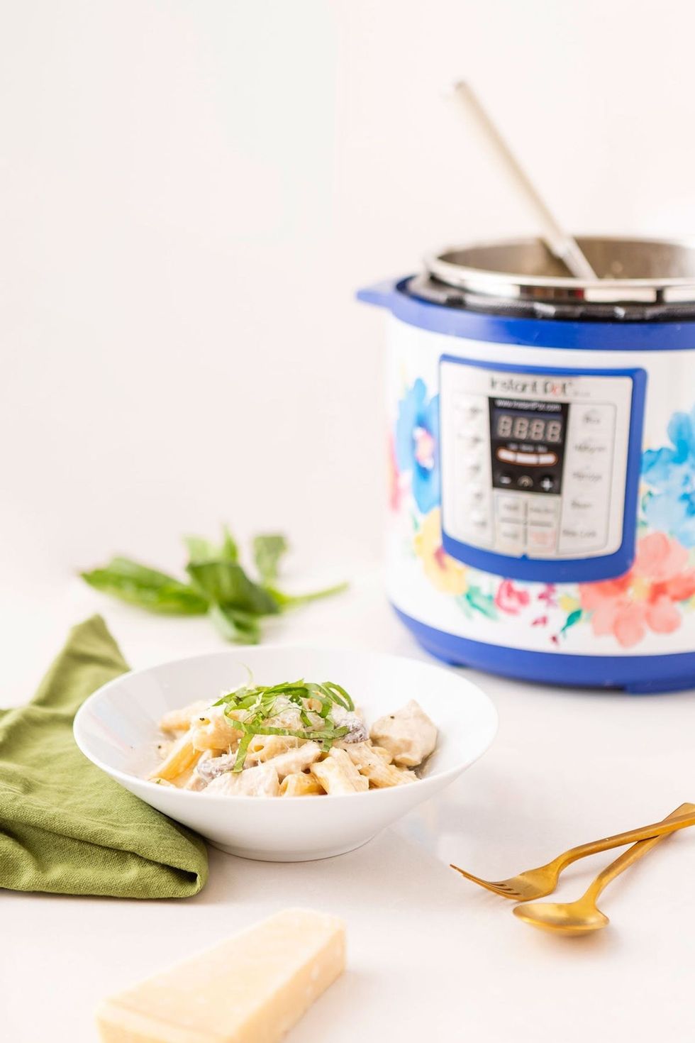 Instant Pot Chicken Pasta