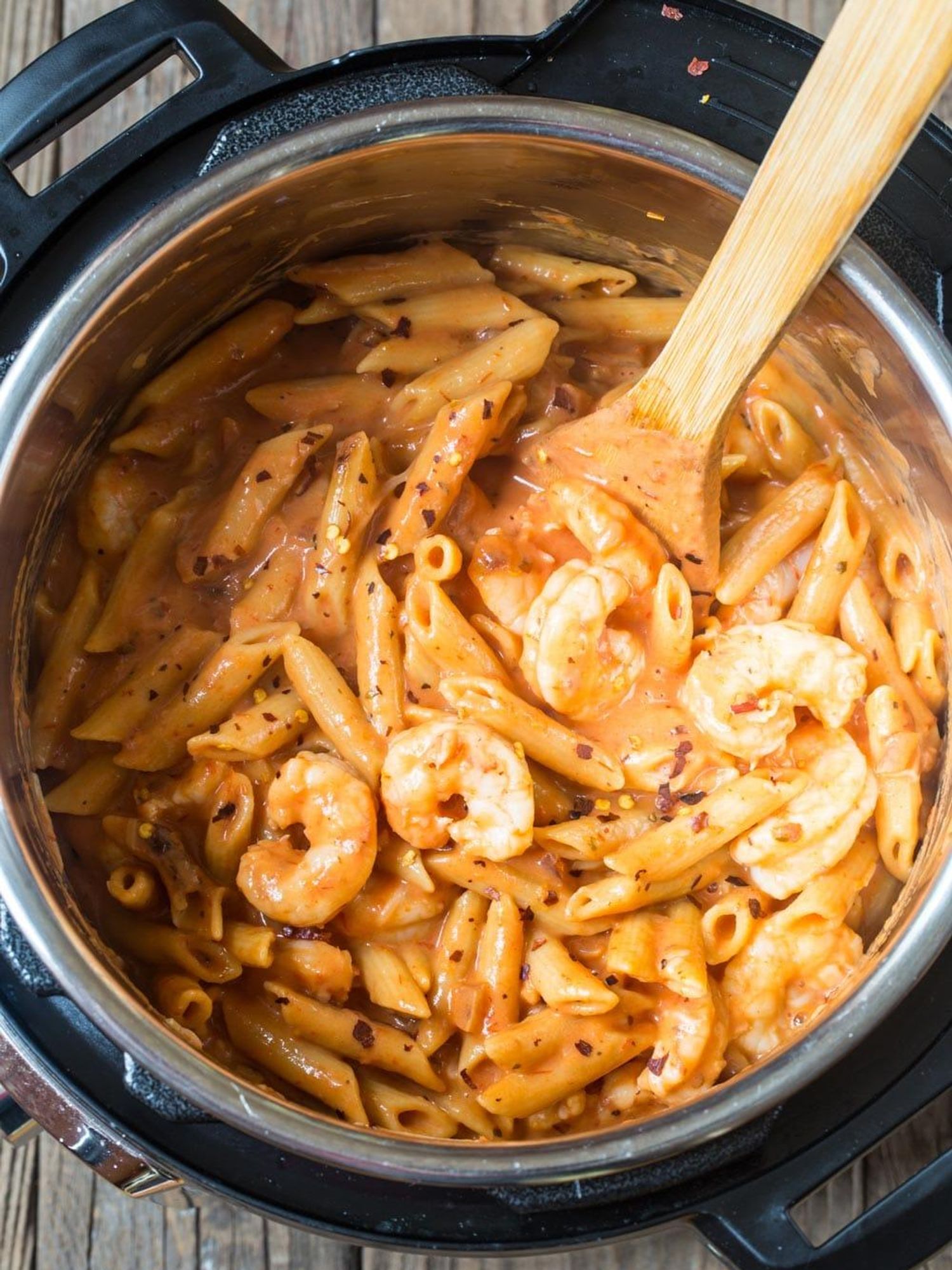 Instant Pot Shrimp Pasta with Vodka Sauce