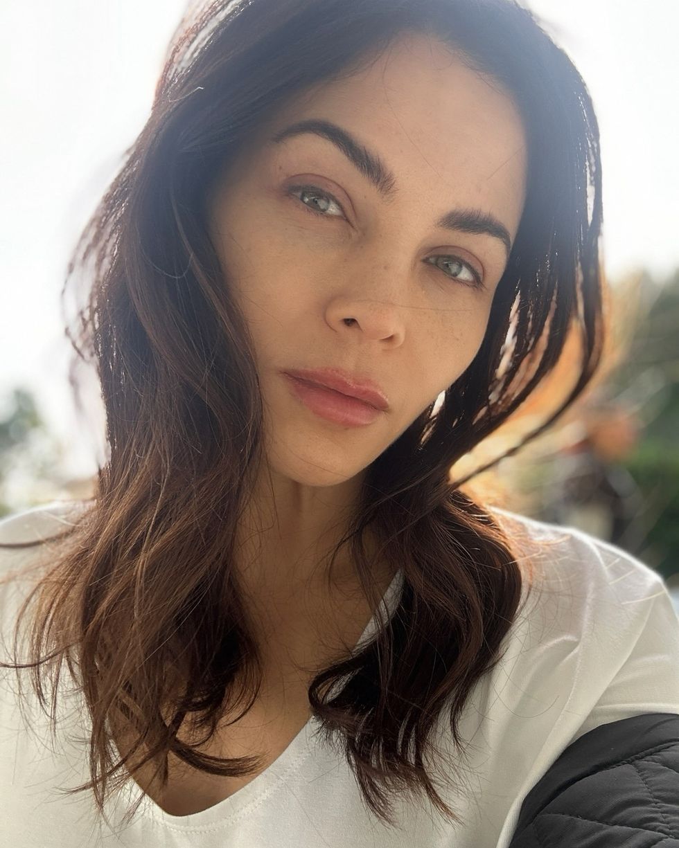 Jenna Dewan Makeup-Free Selfie