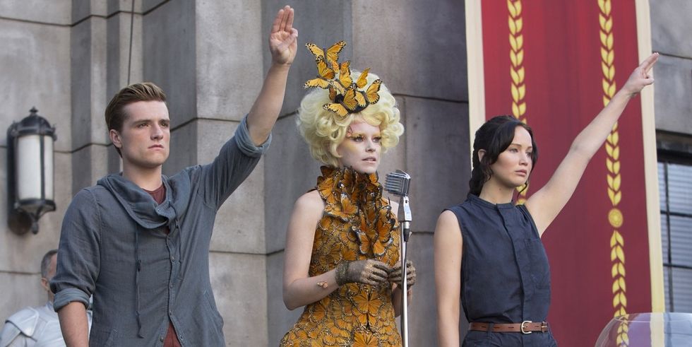 josh hutcherson elizabeth banks jennifer lawrence hunger games catching fire