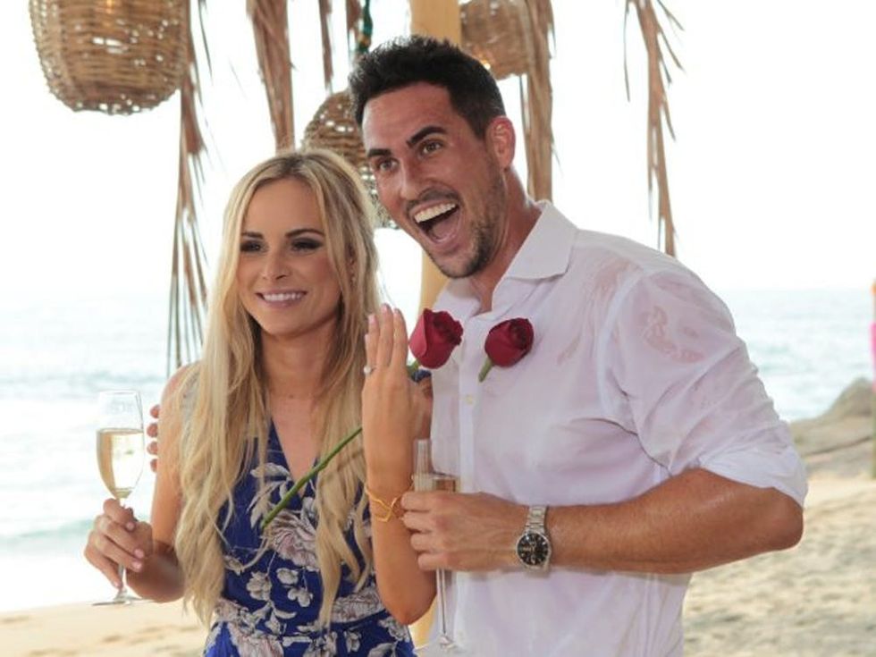 Josh Murray and Amanda Stanton _ engagement ring
