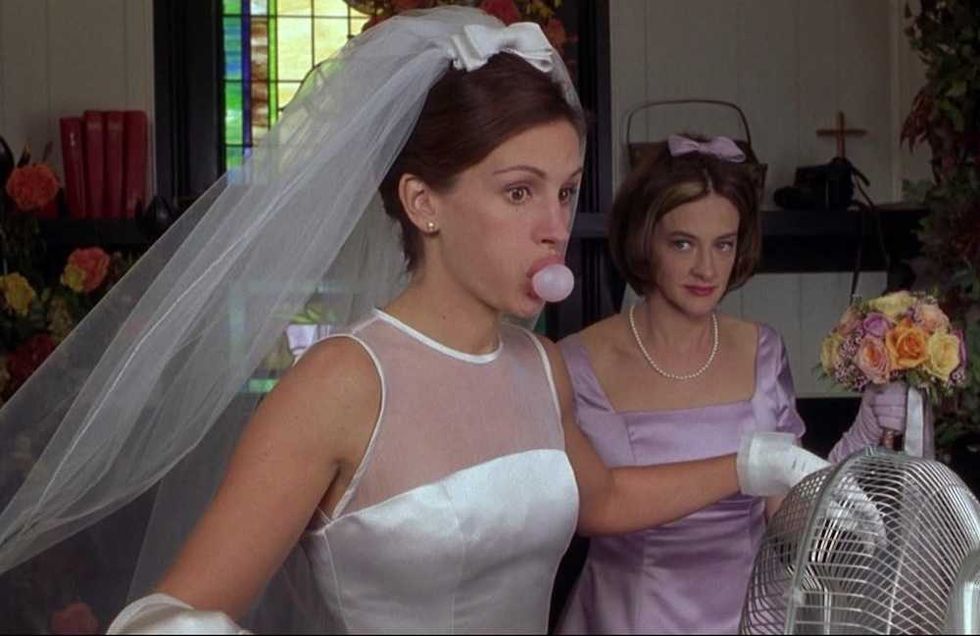 Julia Roberts and Joan Cusack in Runaway Bride