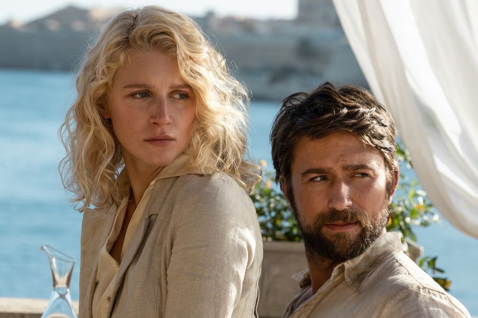 Julia Schlaepfer and Brandon Sklenar as Alexandra and Spencer Dutton in '1923'