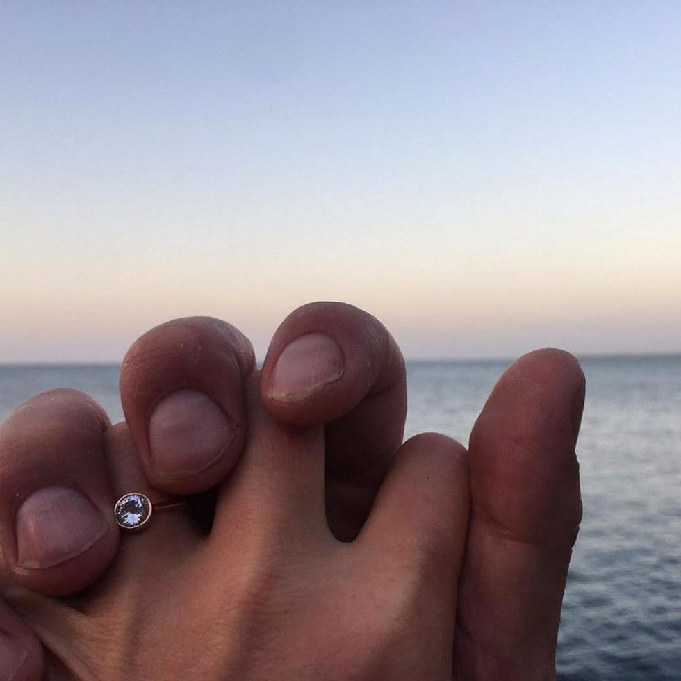 julia stiles engaged