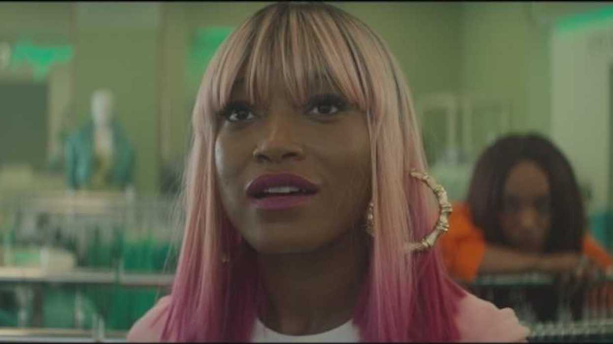 keke palmer with a pink wig on