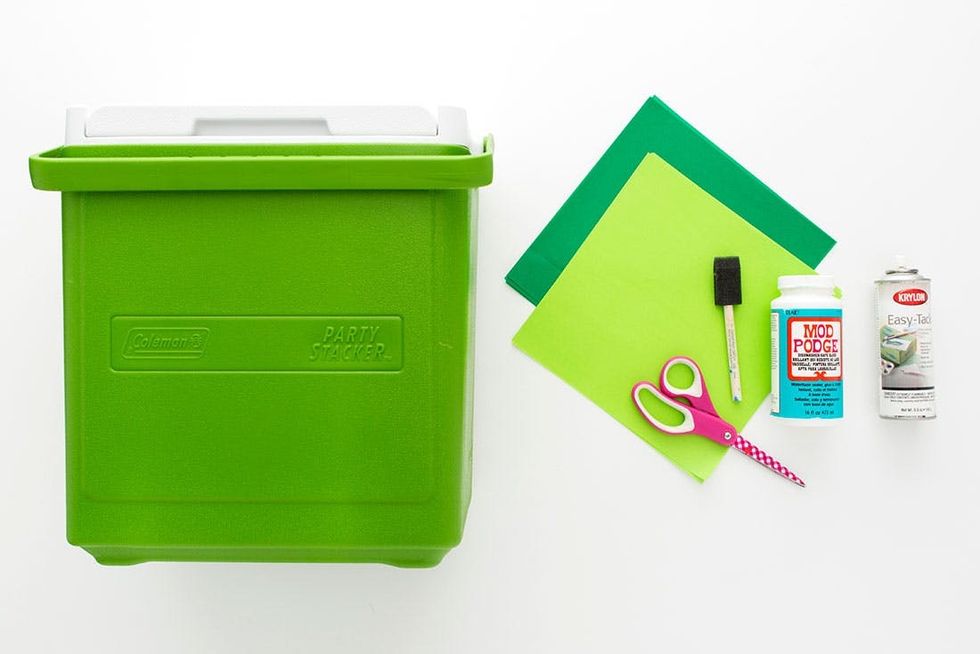 Kelly_Cooler_Travel_01