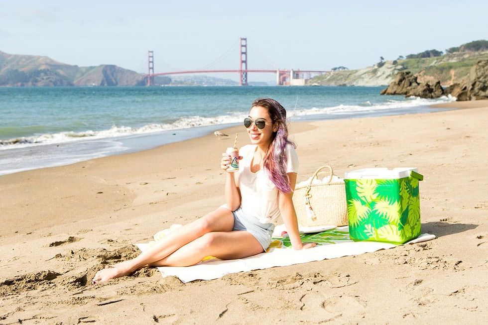 Kelly_Cooler_Travel_26