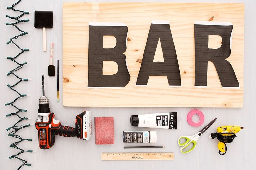 Kelly_DIY_Lights_Wood_01