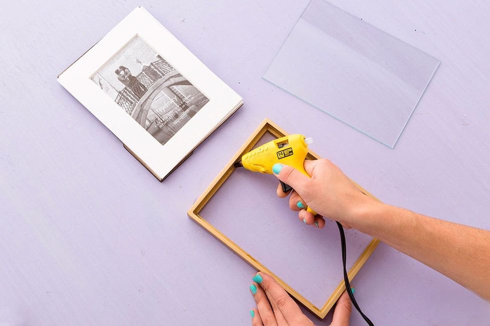 Kelly_Picture_Frame_Terrarium_03