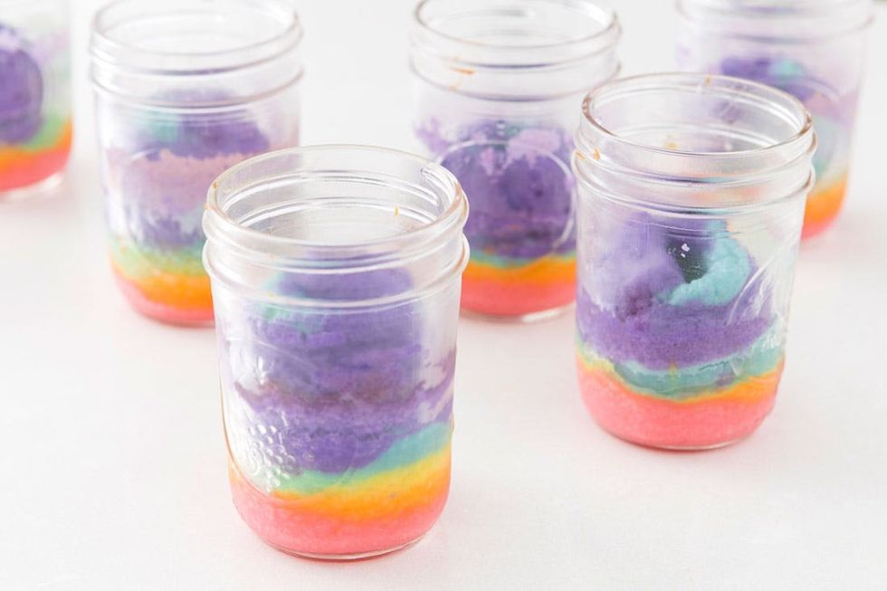 Kelly_Rainbow_Party_16