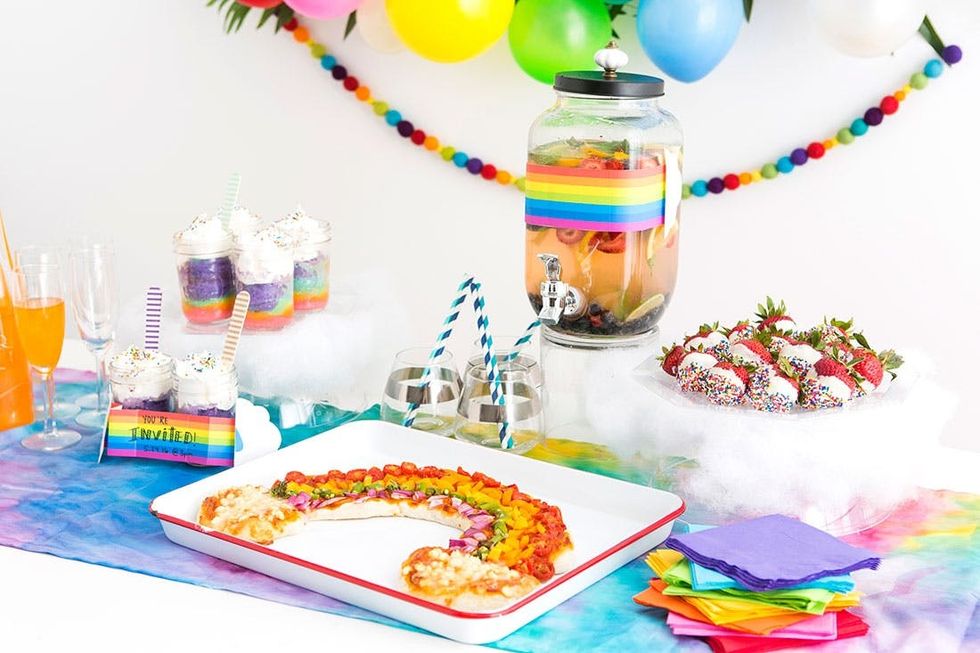 Kelly_Rainbow_Party_63