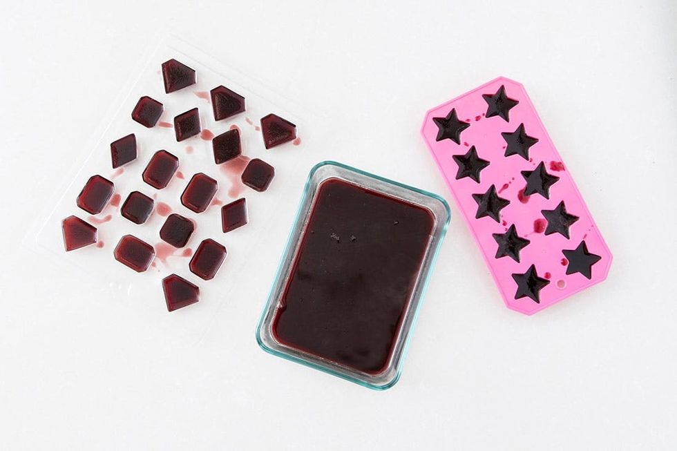 Kelly_Wine_Gummies_09