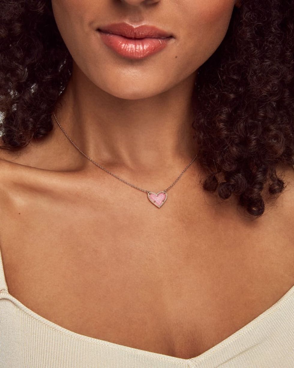 Kendra Scott Ari Heart Rose Gold Pendant Necklace