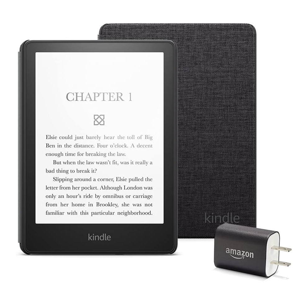 Kindle Paperwhite Essentials Bundle