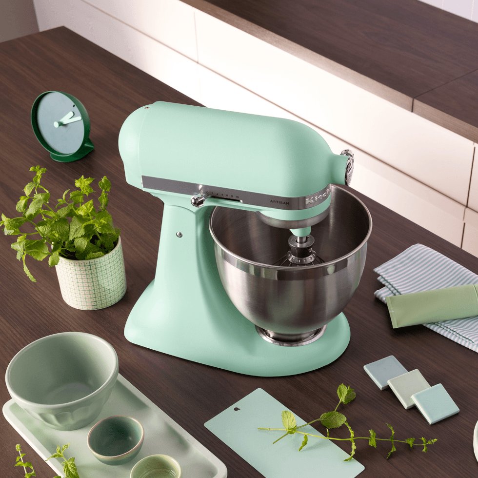 KitchenAid 2026 Color of the Year Spearmint Stand Mixer