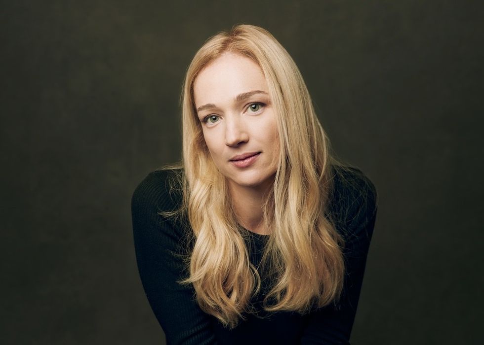 Kristen Connolly as Lucinda Jewel