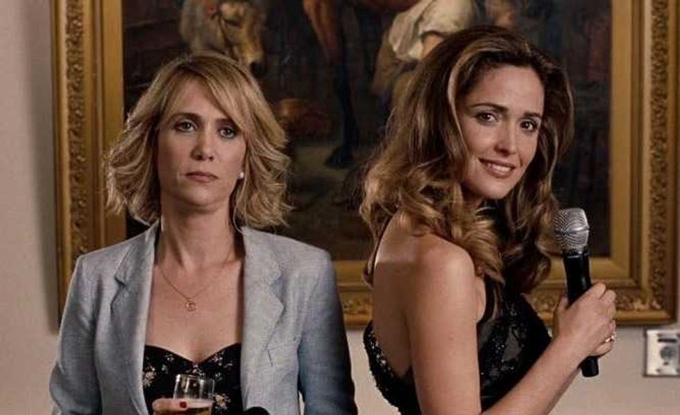 Kristin Wiig and Rose Byrne in Bridesmaids
