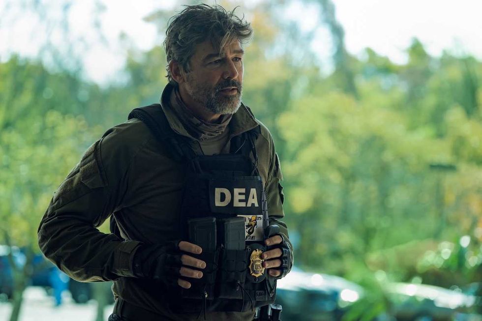 Kyle Chandler as DEA Agent Matty Nix
