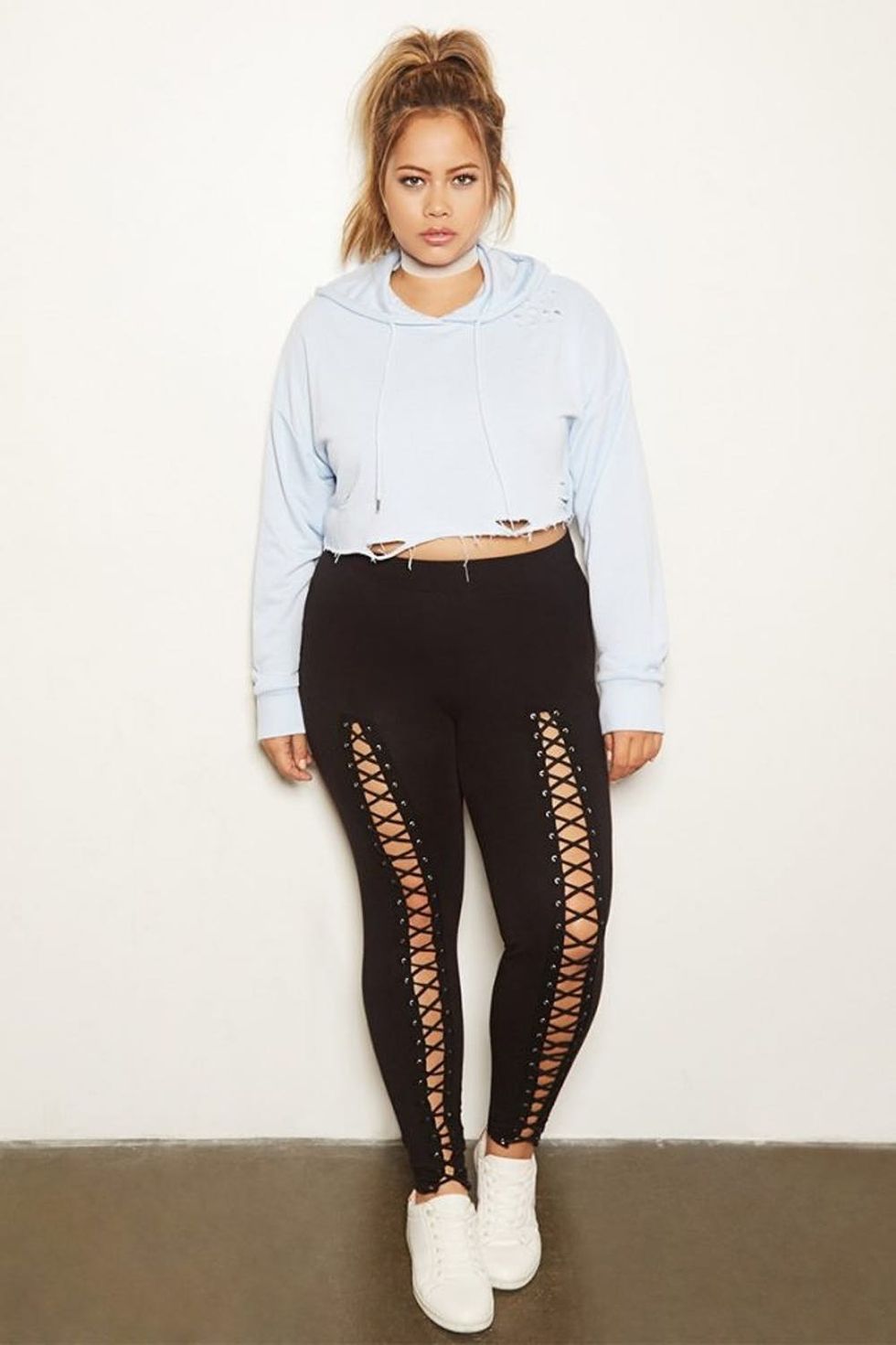 lace-up-leggings