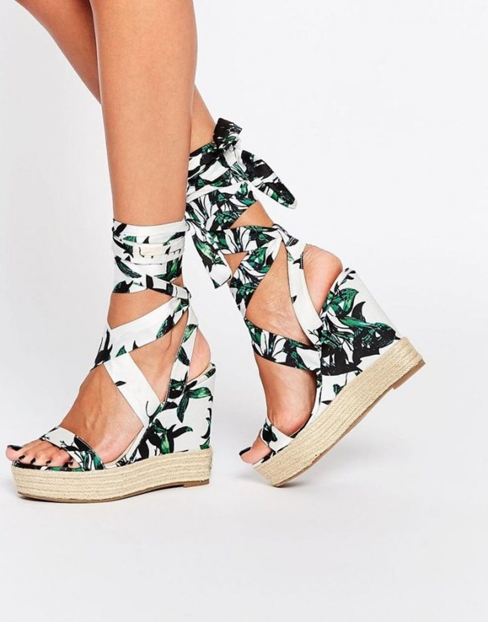 non white wedding shoes