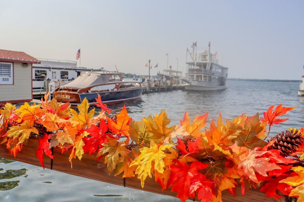Lake Geneva Cruise Line US Mailboat Tour