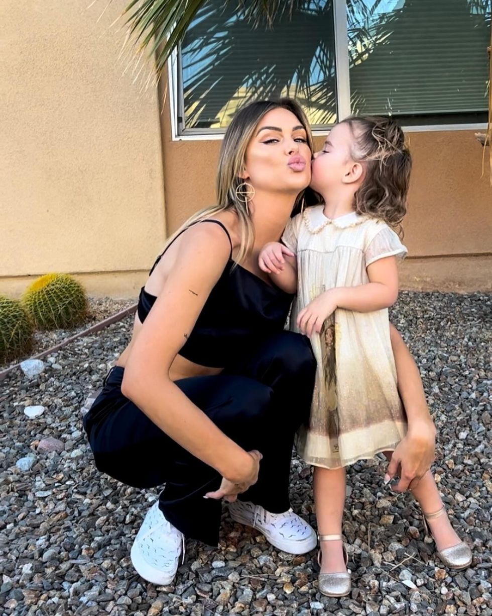 lala kent and her daughter ocean