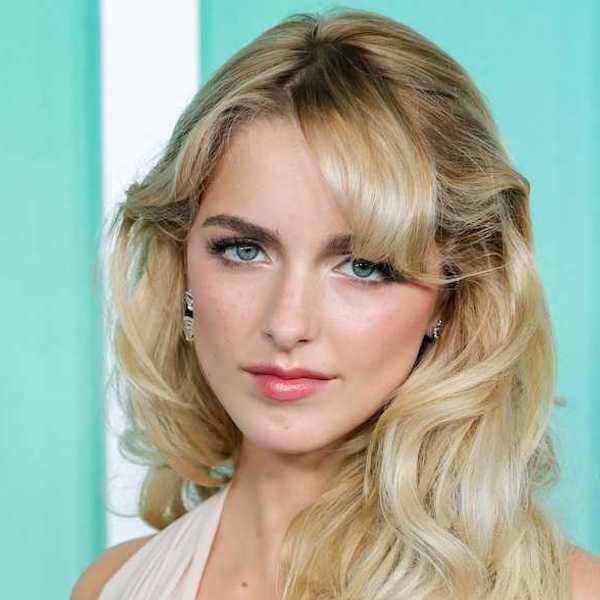 live action scooby doo netflix show mckenna grace