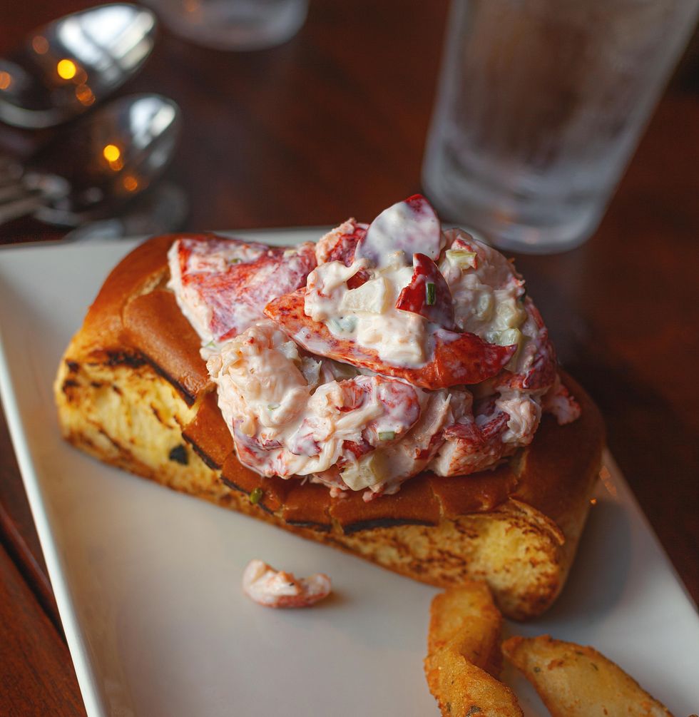 lobster roll