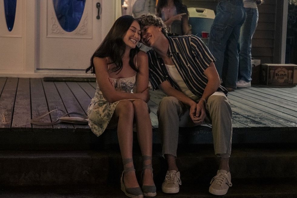 lola tung as belly and gavin Casalegno as jeremiah in the summer i turned pretty