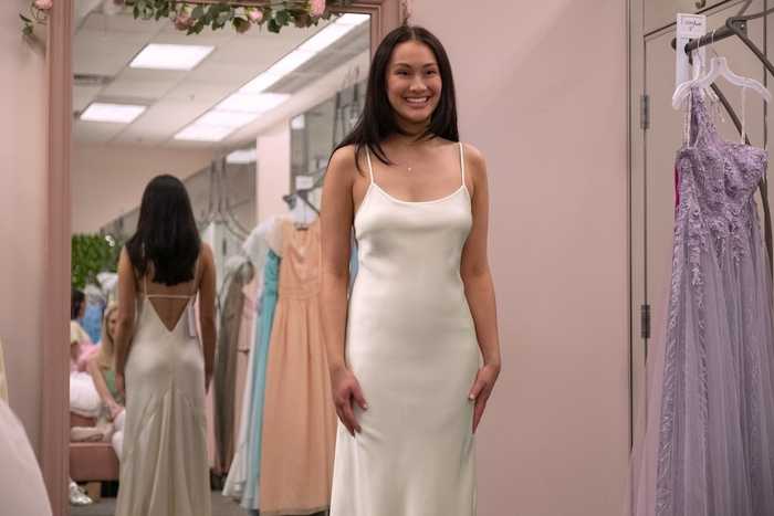 lola tung as belly conklin