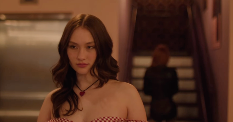 lola tung forbidden fruits