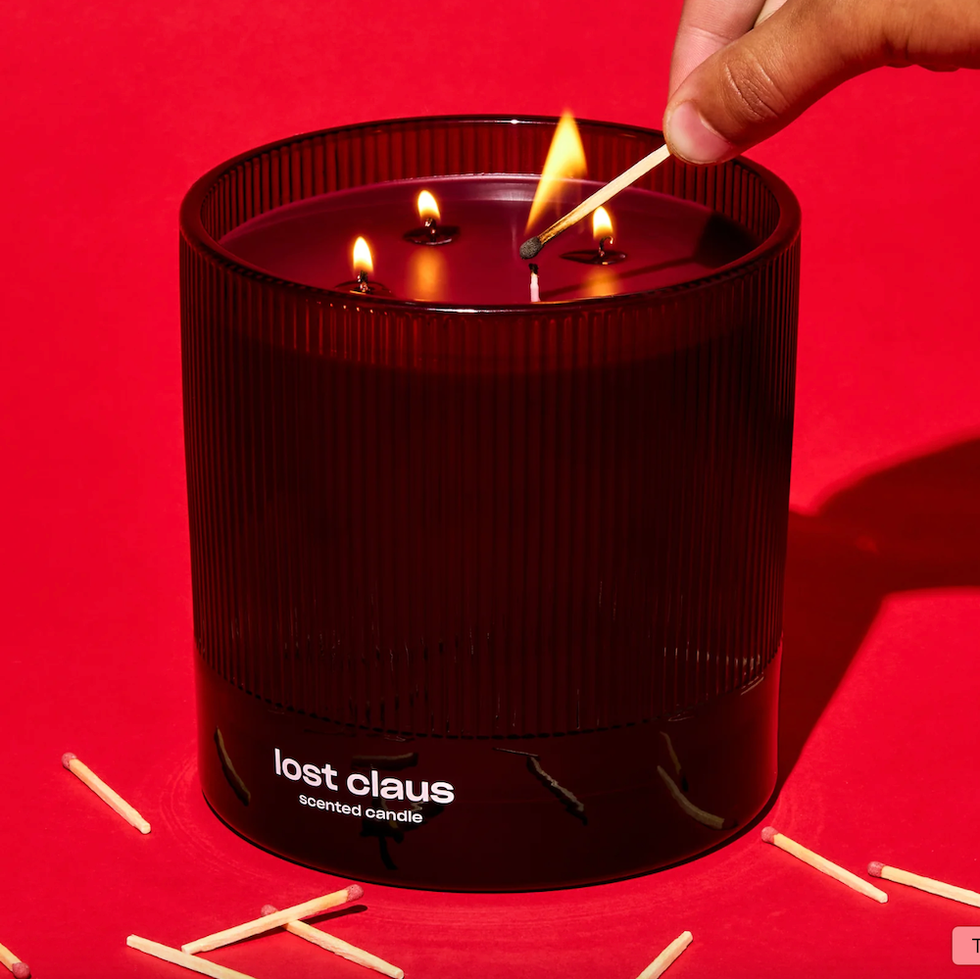 Lost Claus Candle