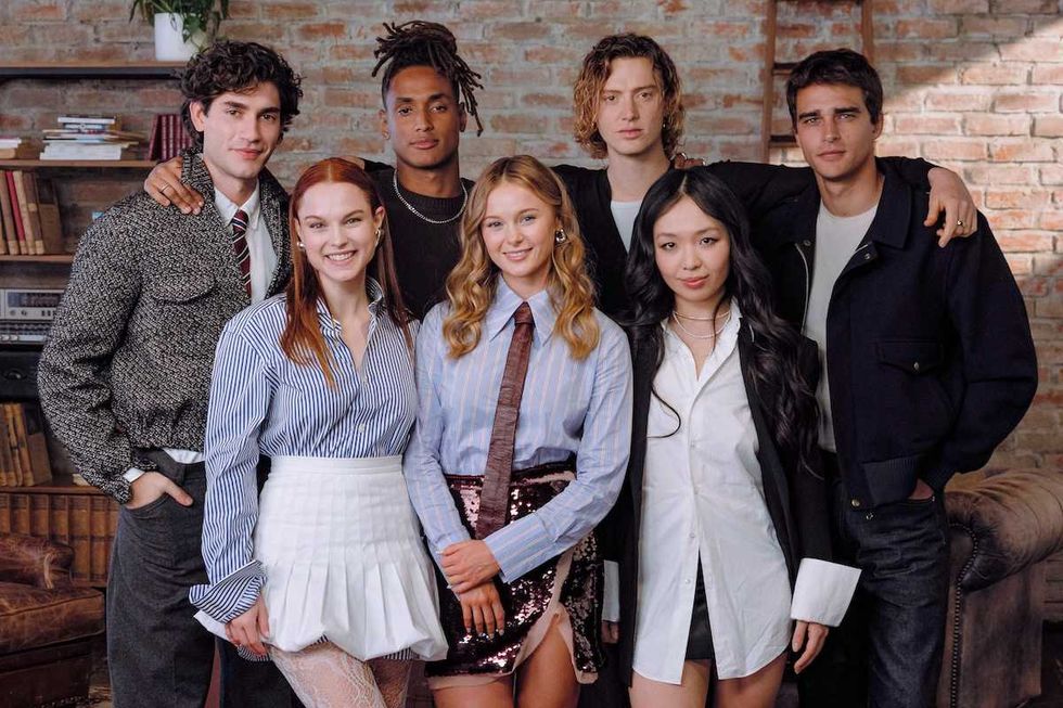 love me love me cast