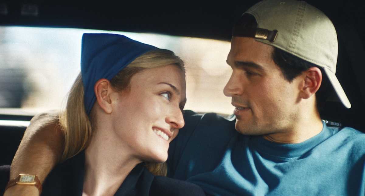 love story season finale carolyn bessette john kennedy jr