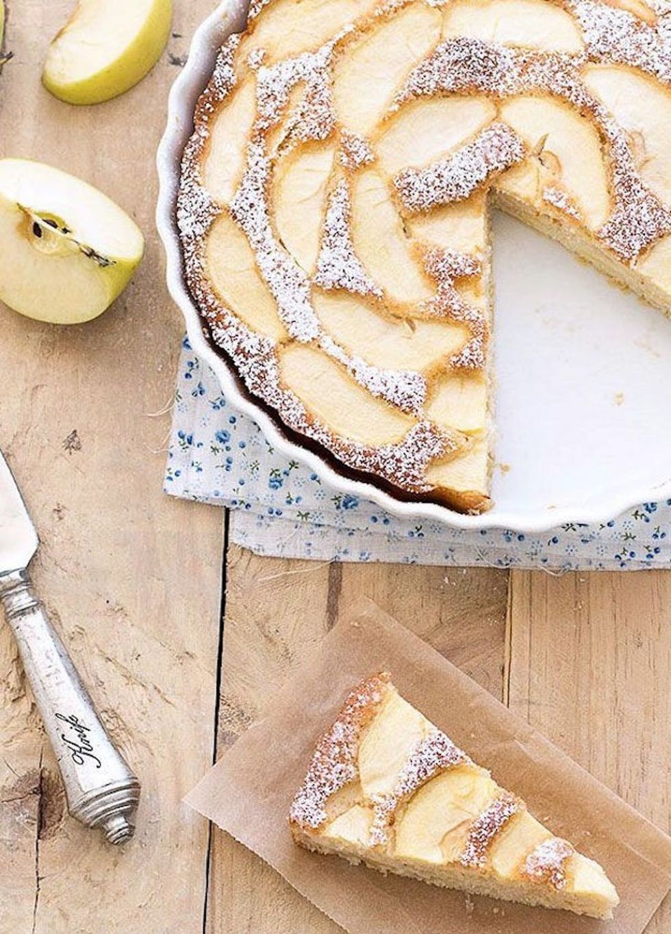 Low Fat Apple Cake Healthy Dessert Idea