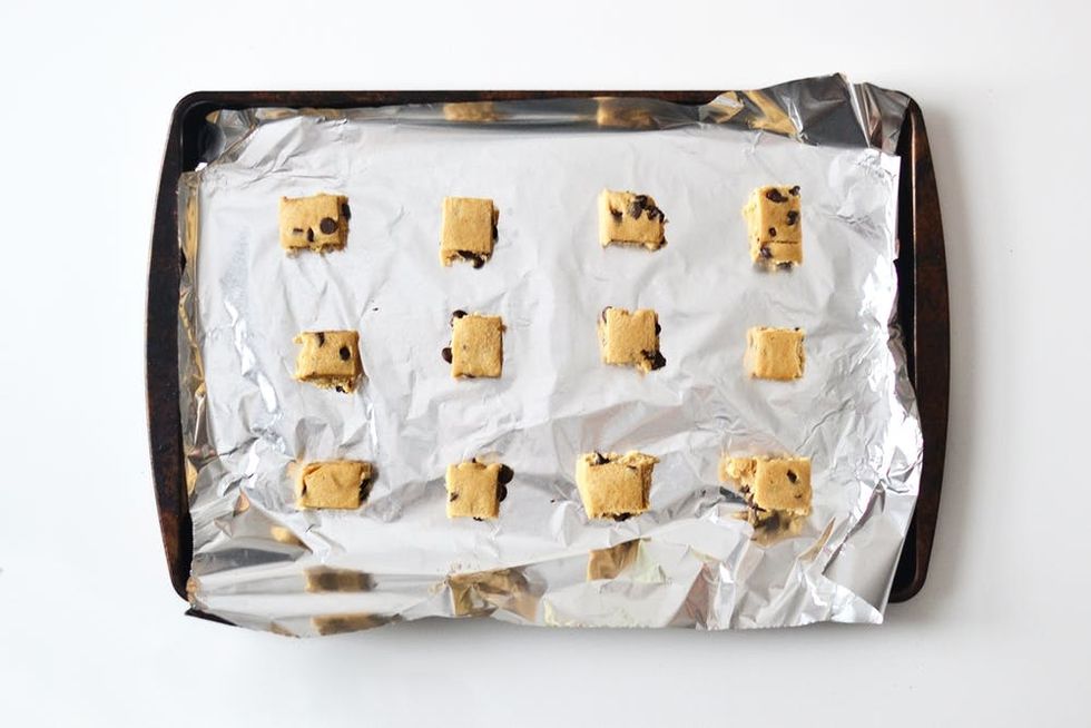 Lucky_Charm_cOOKIE_Sando_Step1